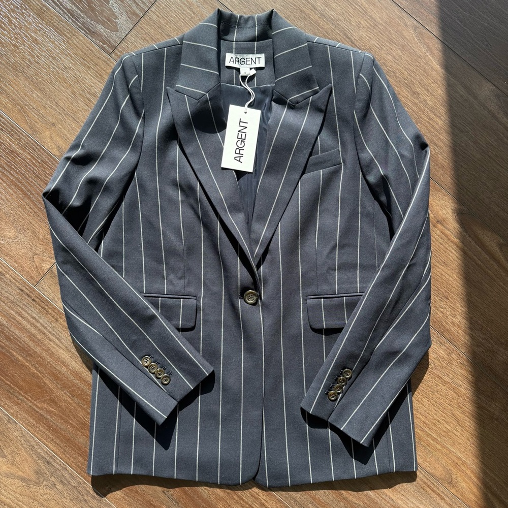 NWT. Argent Navy Pinstripe Crosby Blazer. 0. - Picture 5 of 12